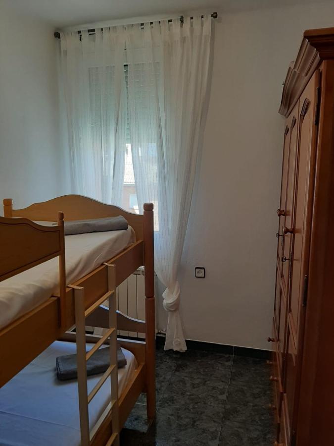 Apartamento Can Jasana Sant Jordi de Cercs Ngoại thất bức ảnh