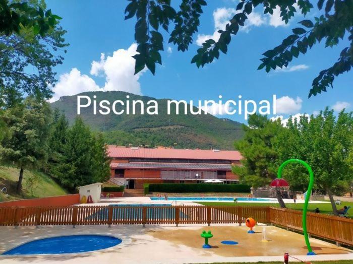 Apartamento Can Jasana Sant Jordi de Cercs Ngoại thất bức ảnh
